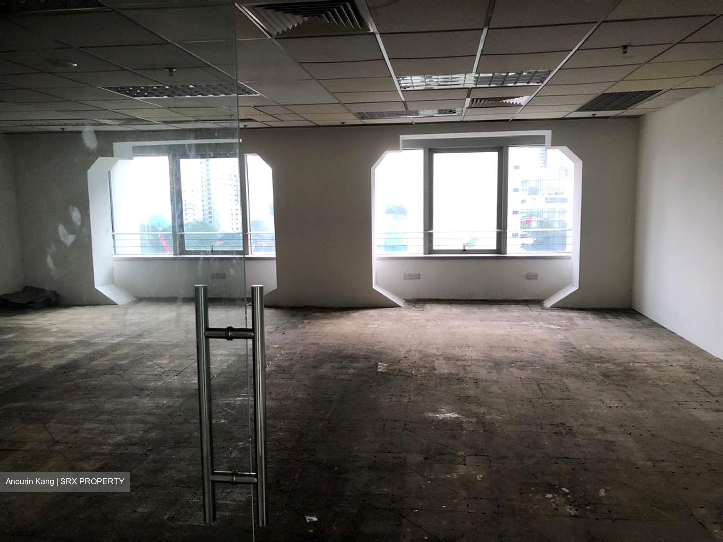 100 Am (D2), Office #361063851
